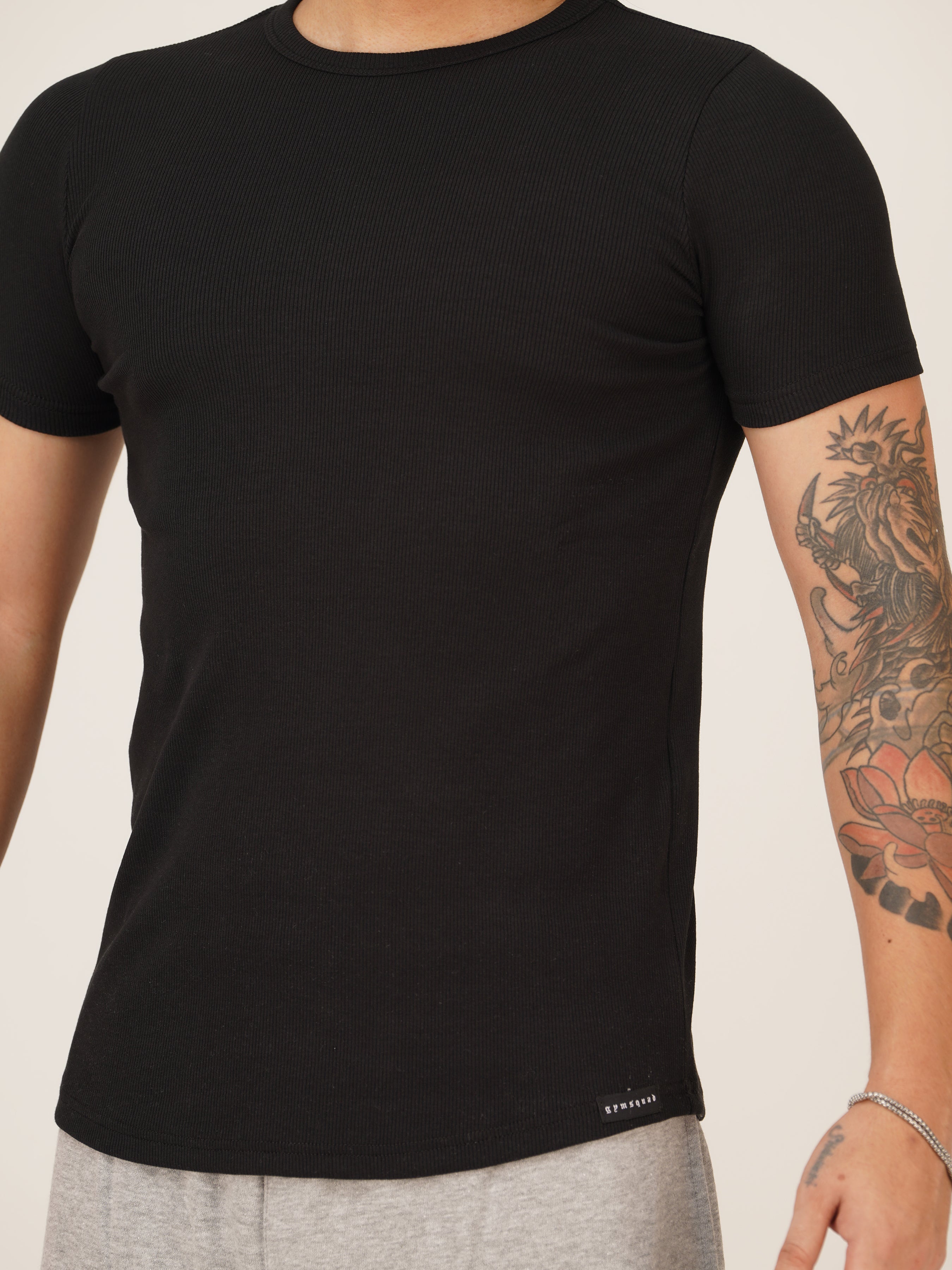 Muscle Fit Ribbed(Black)
