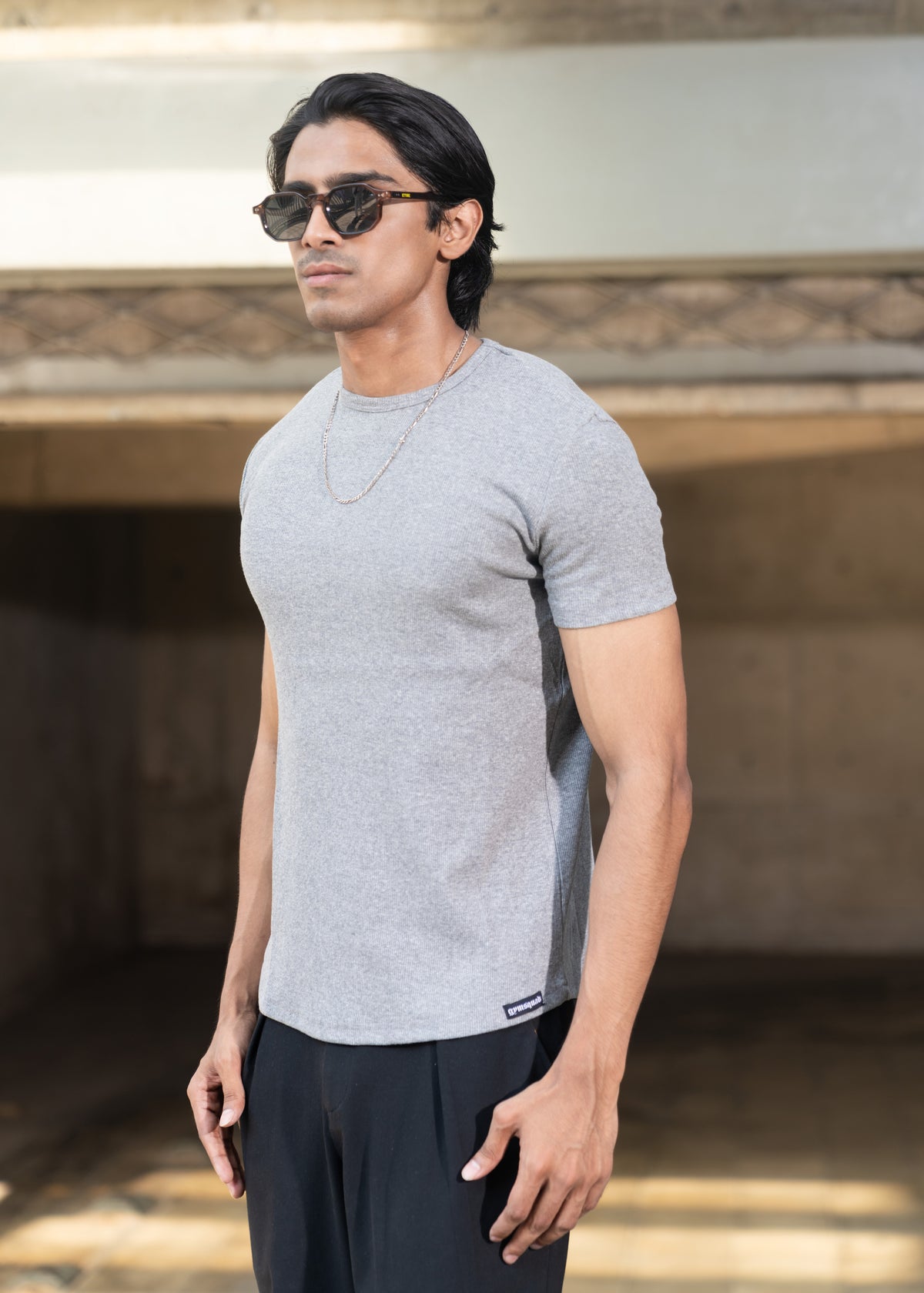 Muscle Fit Ribbed(Grey)