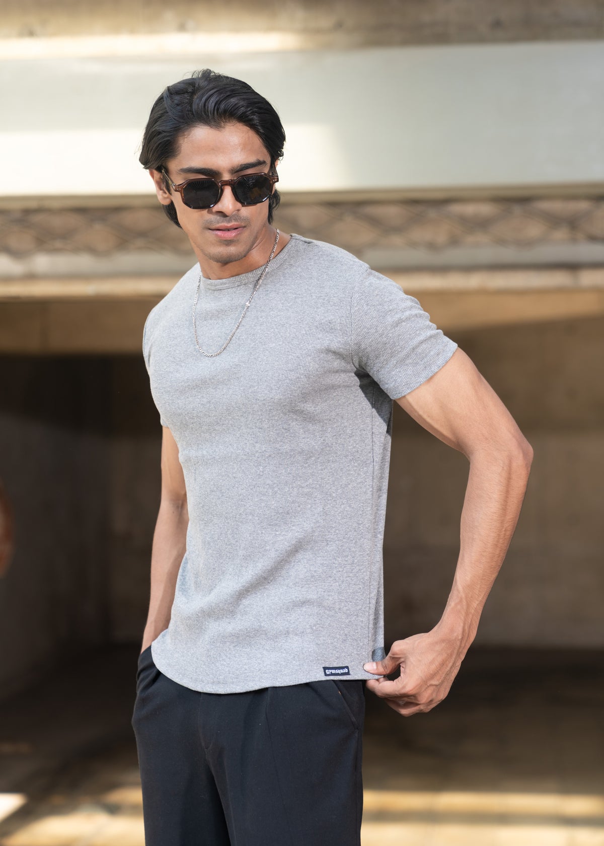 Muscle Fit Ribbed(Grey)